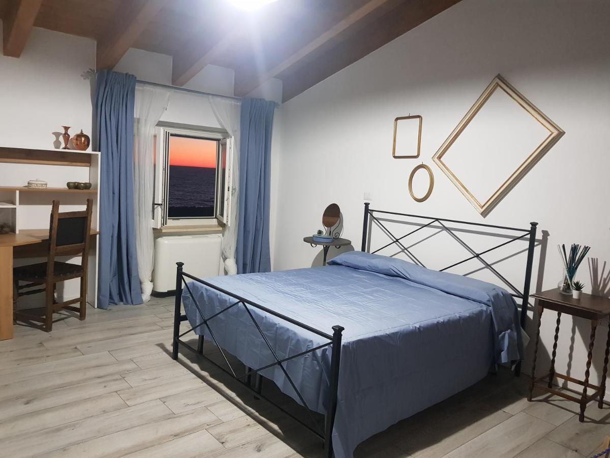 Nottola B&B ลาดิสโปลี ภายนอก รูปภาพ